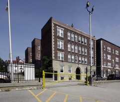 5 Harvard St in Worcester, MA - Building Photo