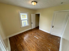 11724 Jesse Ave in Cleveland, OH - Building Photo - Building Photo