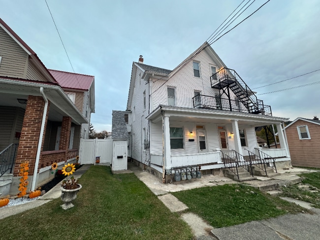 381-383-383 S 3rd St