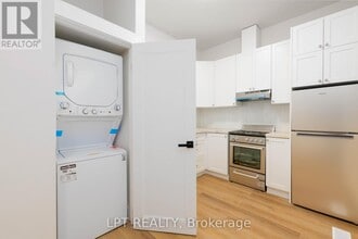 627 Crawford St in Toronto, ON - Building Photo - Building Photo