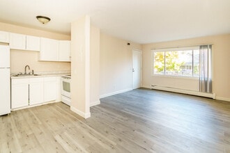 3016 Pleasant Ave in Minneapolis, MN - Building Photo - Building Photo