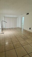 15241 SW 80th St in Miami, FL - Building Photo - Building Photo