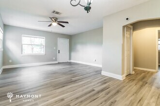1161 Russell St in Clearwater, FL - Building Photo - Building Photo