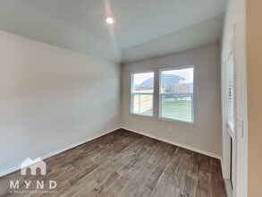 15117 Siberian Elm Ln in Austin, TX - Building Photo - Building Photo