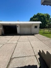 1221 E 26th St in Erie, PA - Building Photo - Building Photo