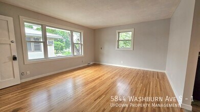 5844 Washburn Ave S in Minneapolis, MN - Building Photo - Building Photo