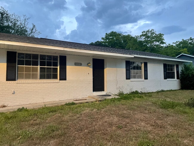 property at 1110 Outlook Dr