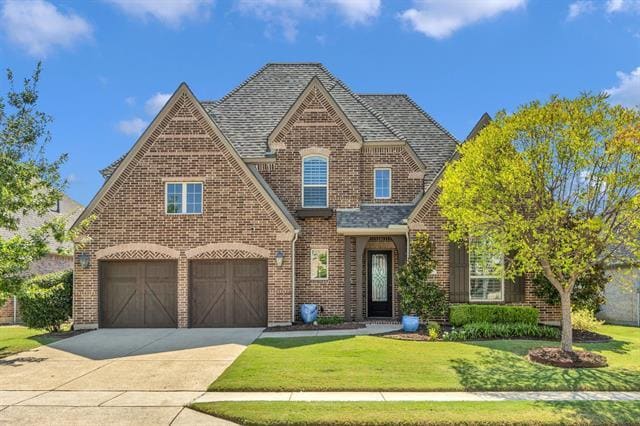 property at 2905 Vaquero Ln