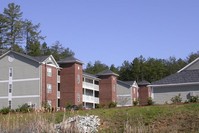 Avalon East in Durham, NC - Foto de edificio - Building Photo