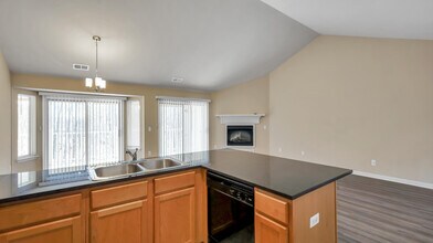 5593 Stoney Pl N in Shelby Township, MI - Building Photo - Building Photo
