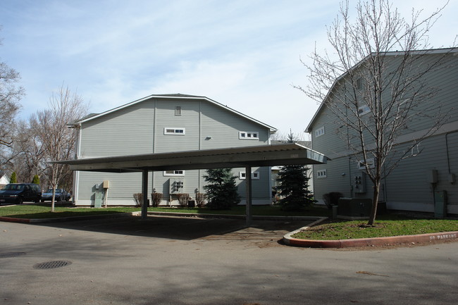 Spaulding Park Apartments in Boise, ID - Building Photo - Building Photo