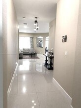 4463 Rainbow Ave in Weston, FL - Building Photo - Building Photo