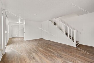 4202 N Juneau St in Portland, OR - Building Photo - Building Photo