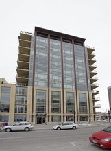 10 W Mifflin St in Madison, WI - Foto de edificio - Building Photo