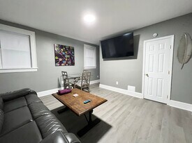 817 Ferdinand Ave SW in Roanoke, VA - Building Photo