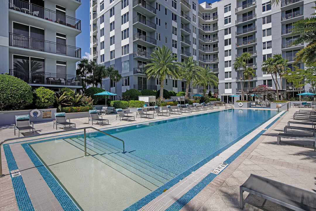 Midtown 24 in Plantation, FL - Building Photo