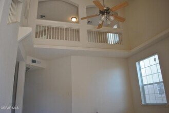 7344 Prickley Pear Dr in El Paso, TX - Building Photo - Building Photo