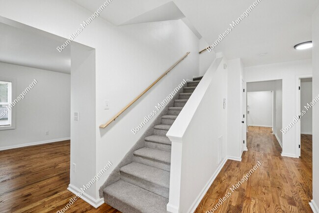 2649 Blount St in East Point, GA - Building Photo - Building Photo