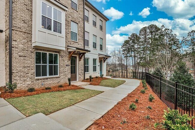 4360 Sims Park Pl. in Suwanee, GA - Building Photo - Building Photo