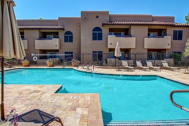 9451 E Becker Ln in Scottsdale, AZ - Building Photo - Building Photo