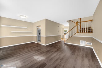 1202 S Parkside Dr in Palatine, IL - Building Photo - Building Photo