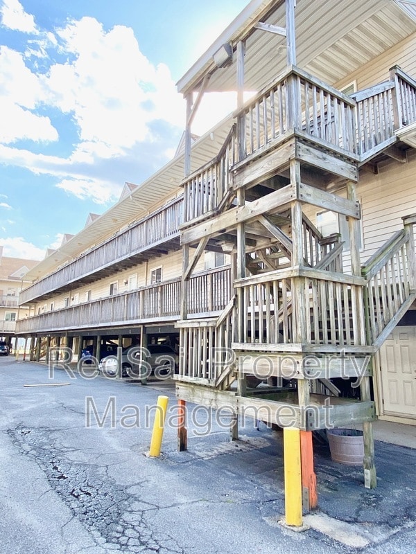 839 Little Bay Ave in Norfolk, VA - Building Photo - Building Photo