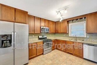 4313 Helene Dr in North Charleston, SC - Building Photo - Building Photo