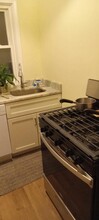 15 Cameron St, Unit 2nd in Pawtucket, RI - Foto de edificio - Building Photo