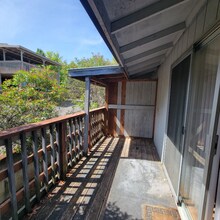 1043 Lookingglass Rd in Roseburg, OR - Building Photo - Building Photo