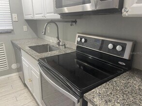 703 SW 75th St in Gainesville, FL - Building Photo - Building Photo