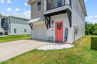 406 Raven Ln in Panama City, FL - Building Photo - Building Photo