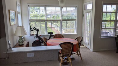 627 Timberlake Dr in Trenton, NJ - Foto de edificio - Building Photo