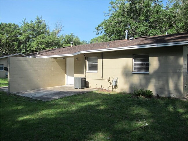 37 NE 21st Terrace in Gainesville, FL - Building Photo - Building Photo