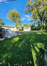 106 Mound St in Willow Springs, IL - Building Photo - Building Photo