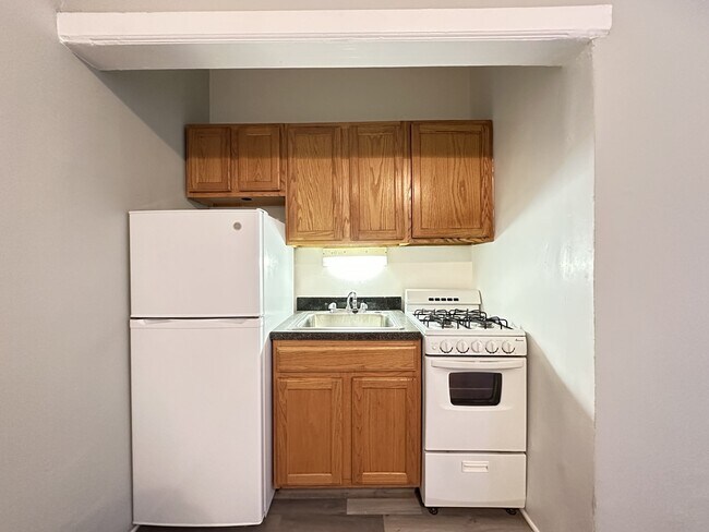 3836 N Fremont St, Unit 603 in Chicago, IL - Building Photo - Building Photo