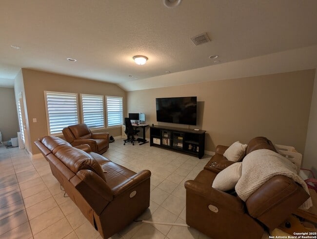 7631 Pecos Rdg in Boerne, TX - Building Photo - Building Photo