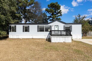 183 Aquarius Rd in Conroe, TX - Building Photo