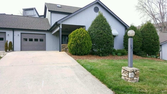 207 Kyfields