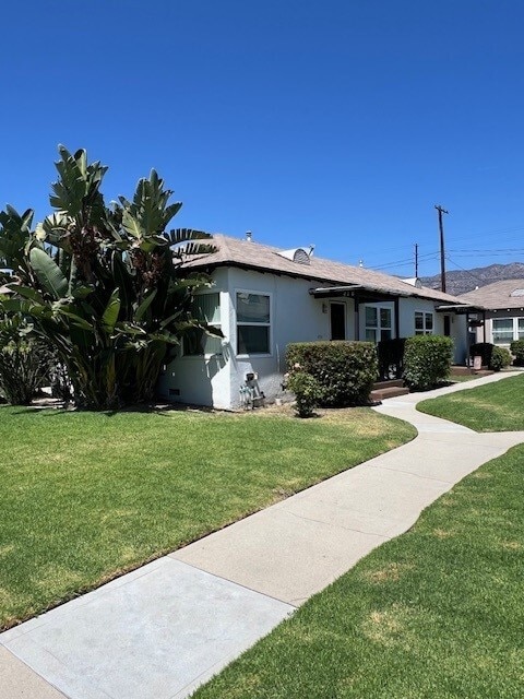 property at 414 N Glenwood Pl