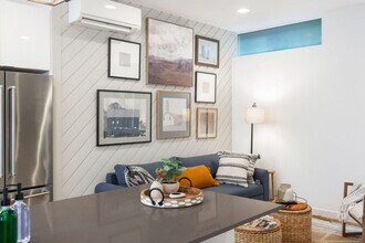 628 10th Ave E in Seattle, WA - Building Photo - Building Photo