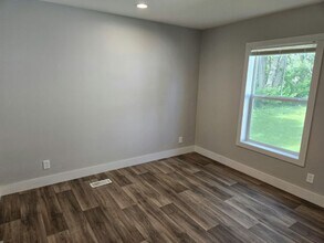 315 Louva Ln in Mankato, MN - Building Photo - Building Photo