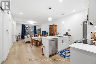 118 West St in Port Colborne, ON - Building Photo - Building Photo