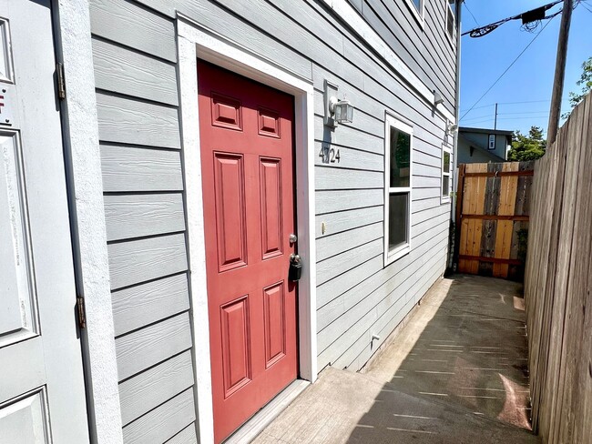 4724-4724 SE 65th Ave in Portland, OR - Building Photo - Building Photo