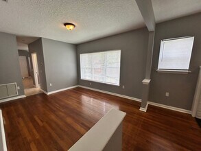 1070 Day Ave in Jacksonville, FL - Building Photo - Building Photo