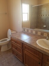 1049 N Ocotillo Dr in Washington, UT - Building Photo - Building Photo