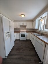 6181 Old Beattie Rd in Lockport, NY - Building Photo - Building Photo