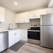 2053 Lanark Ct in Sarnia, ON - Building Photo