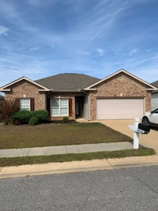 property at 5204 Easton Ln