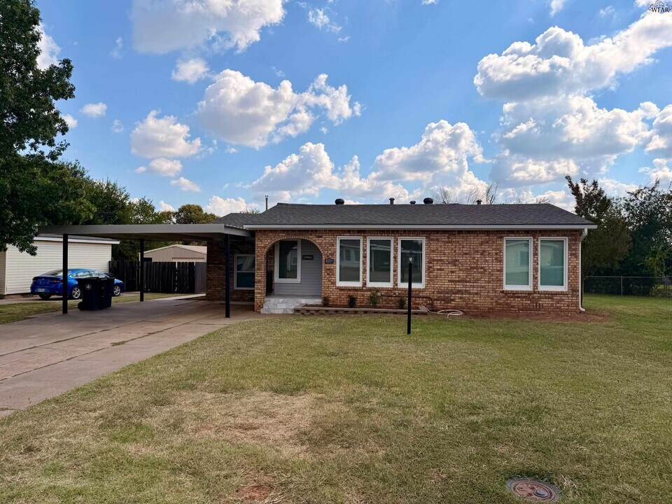 4109 Rubsam St in Wichita Falls, TX - Building Photo