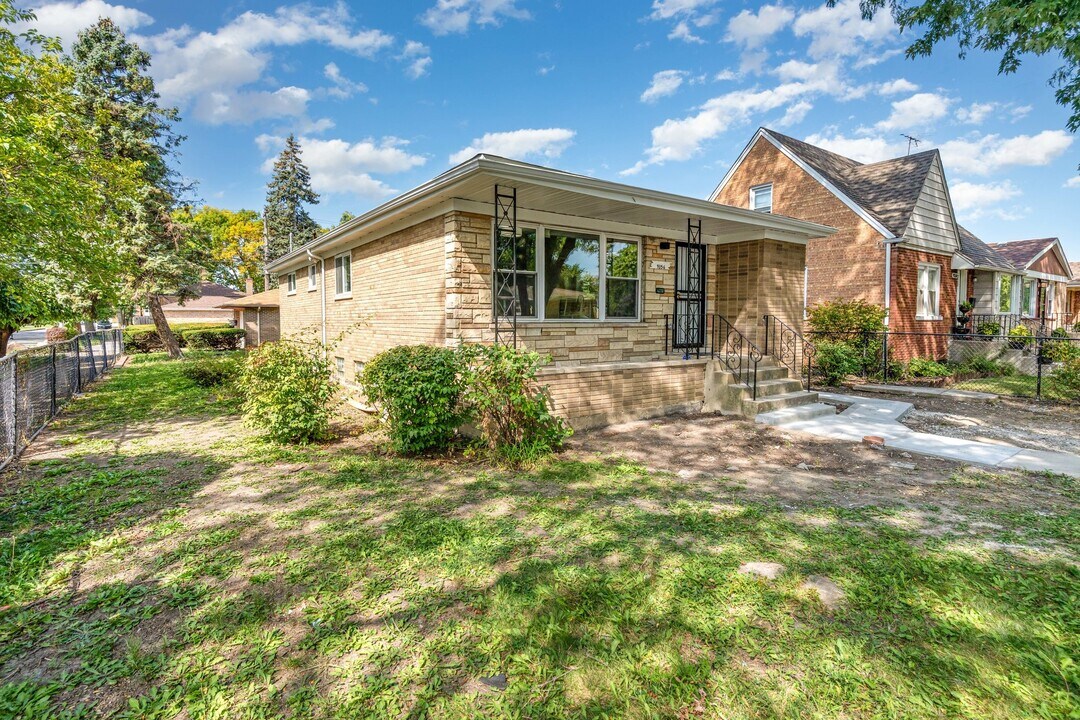 9356 S Union Ave in Chicago, IL - Foto de edificio